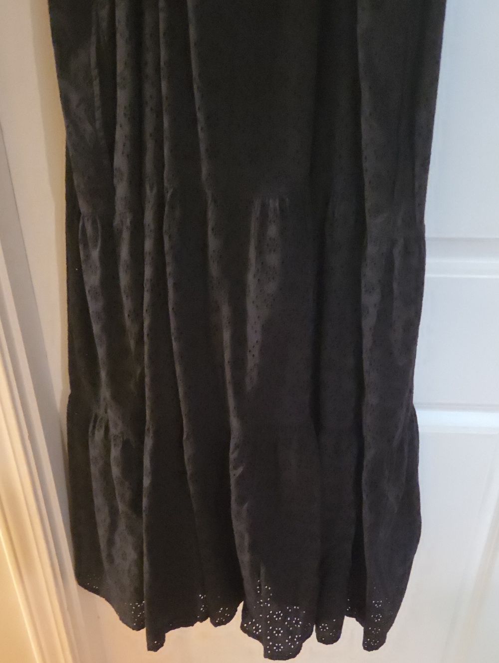 The Drop Britt Black Cotton Eyelet Tiered Midi Dress - Picture 11 of 12